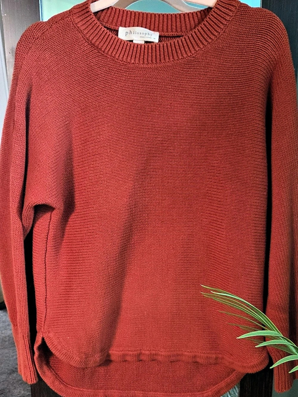 philosophy Crew Neck Sweater in Orange Size Small Like New